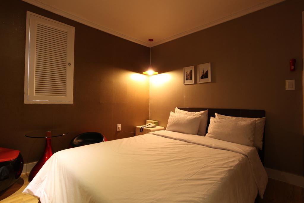 סיאול Hotel Goguma Shinchon מראה חיצוני תמונה