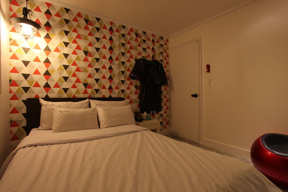 סיאול Hotel Goguma Shinchon מראה חיצוני תמונה