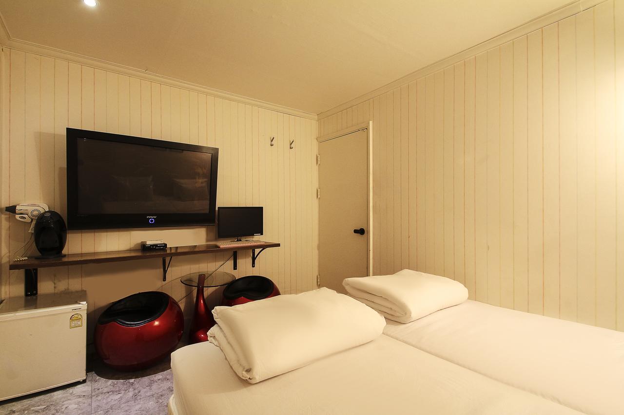 סיאול Hotel Goguma Shinchon מראה חיצוני תמונה