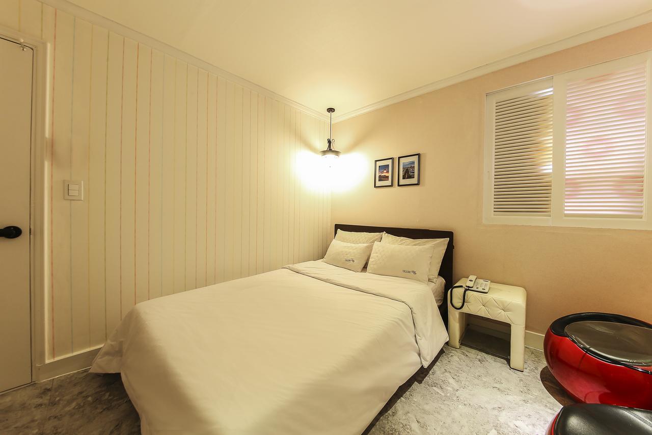 סיאול Hotel Goguma Shinchon מראה חיצוני תמונה