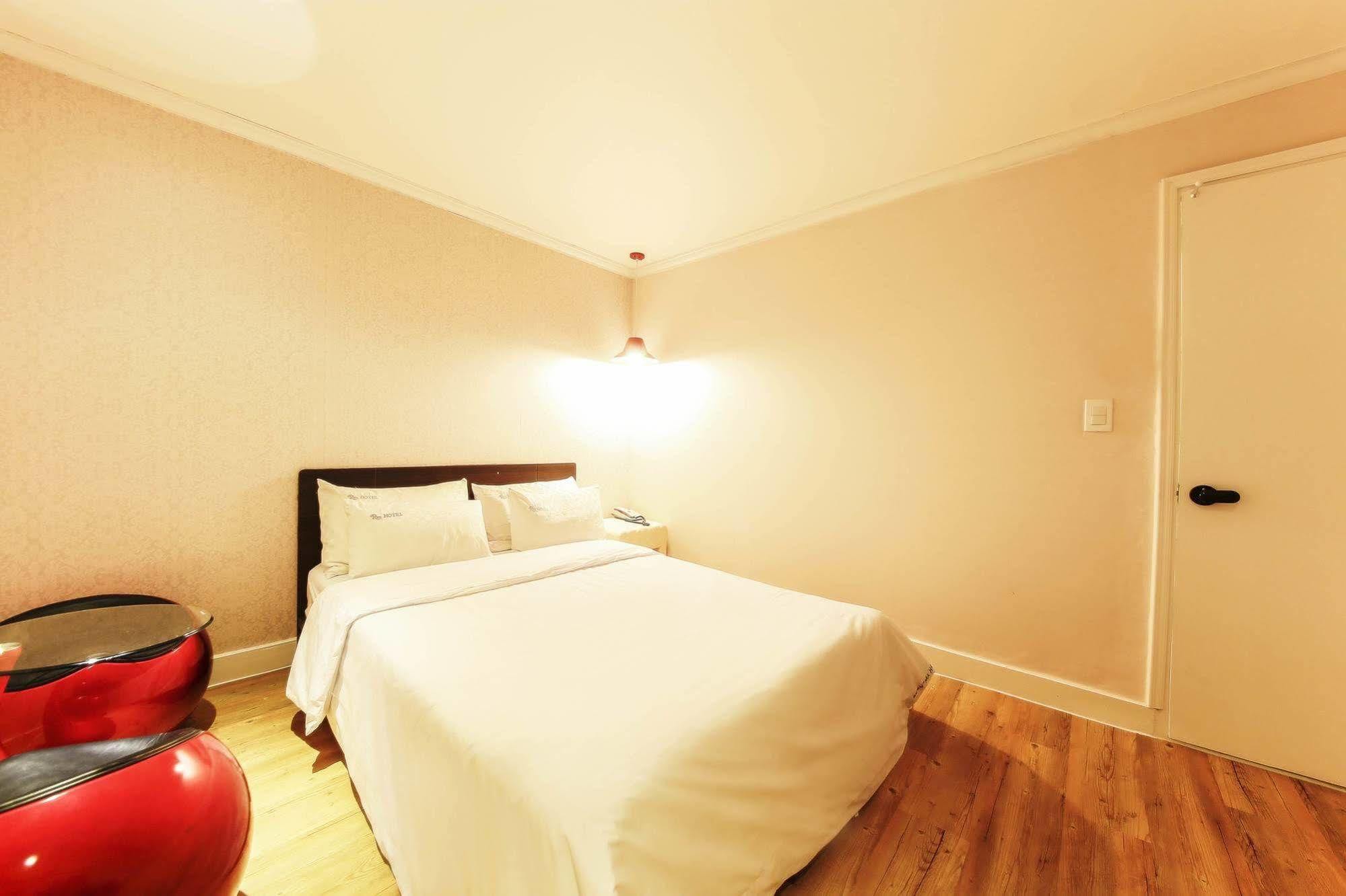סיאול Hotel Goguma Shinchon מראה חיצוני תמונה